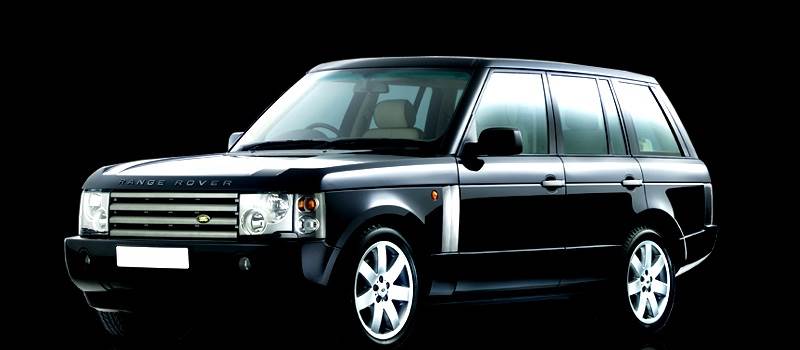 front three quarter view of a range rover vogue