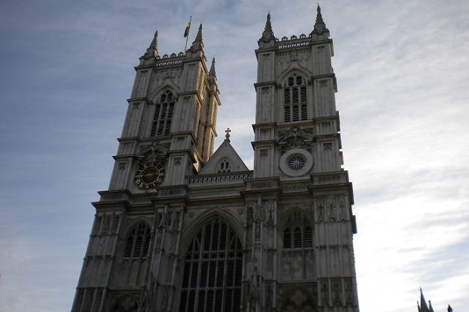 a front view of Westminster Abbey